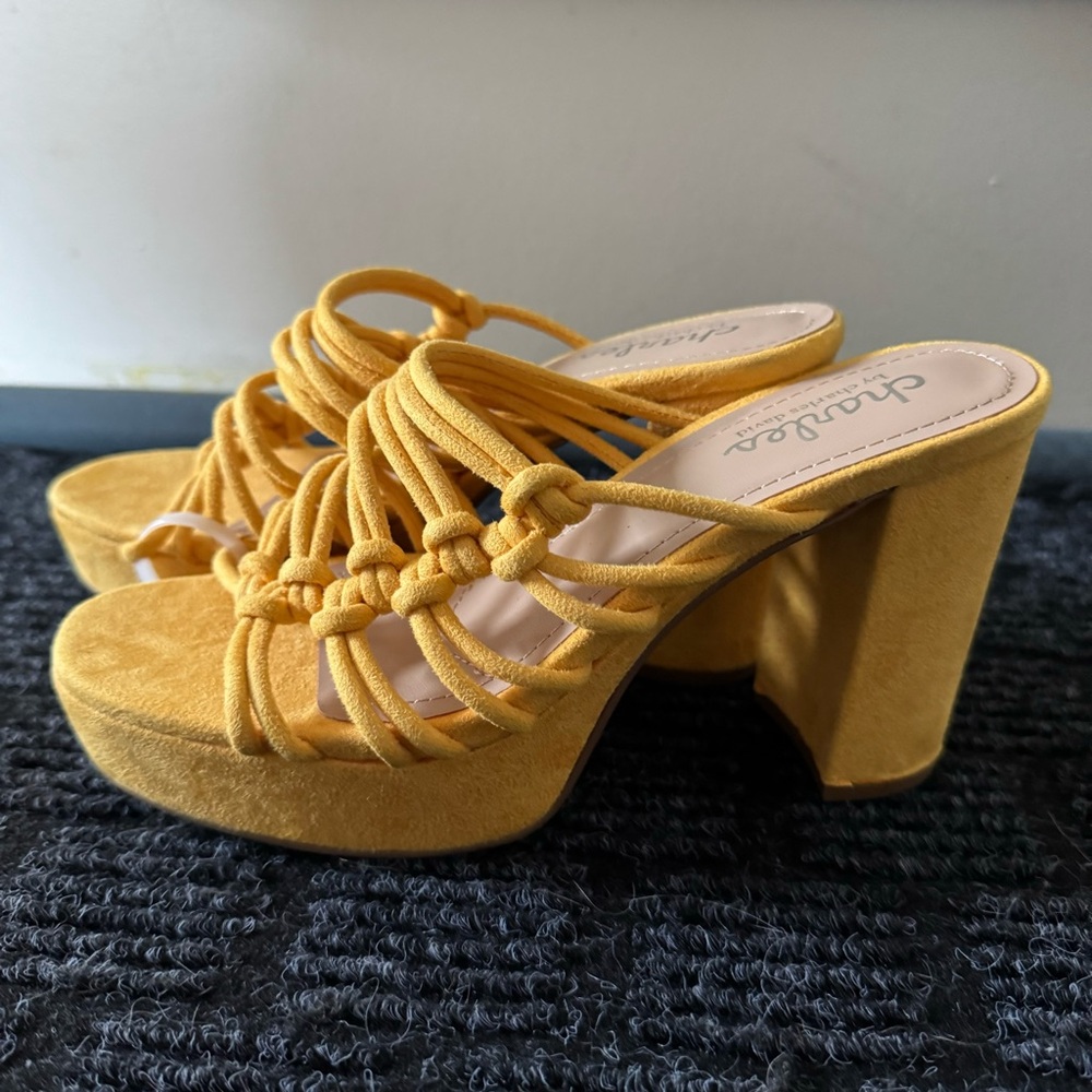 Tuscan Yellow Knotted Platform Heels